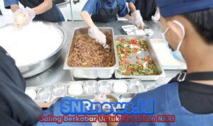 MBG Jadi Jalan Rezeki Ahmad Pemuda Lulusan SMP di Bogor, Terima Gaji Rp 90 Ribu per Hari