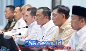 Sebelum Umumkan Pencabutan Izin Perusahaan Pelanggar Aturan, Mensesneg Sampaikan Duka Cita Kecelakaan Pesawat dan Bencana